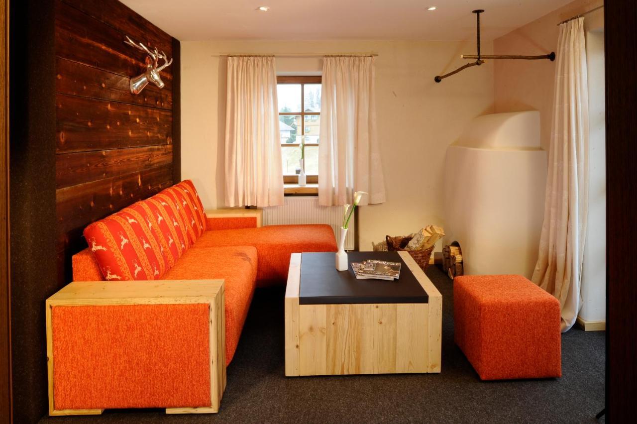 Landhotel Zum Bad Krun Exterior photo